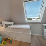 Zur Heiderose Haus 10 Kleine Flucht * Zingst
