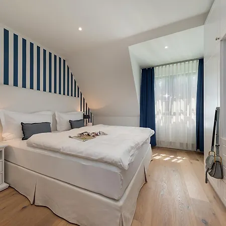 Zur Heiderose Haus 10 Kleine Flucht Zingst